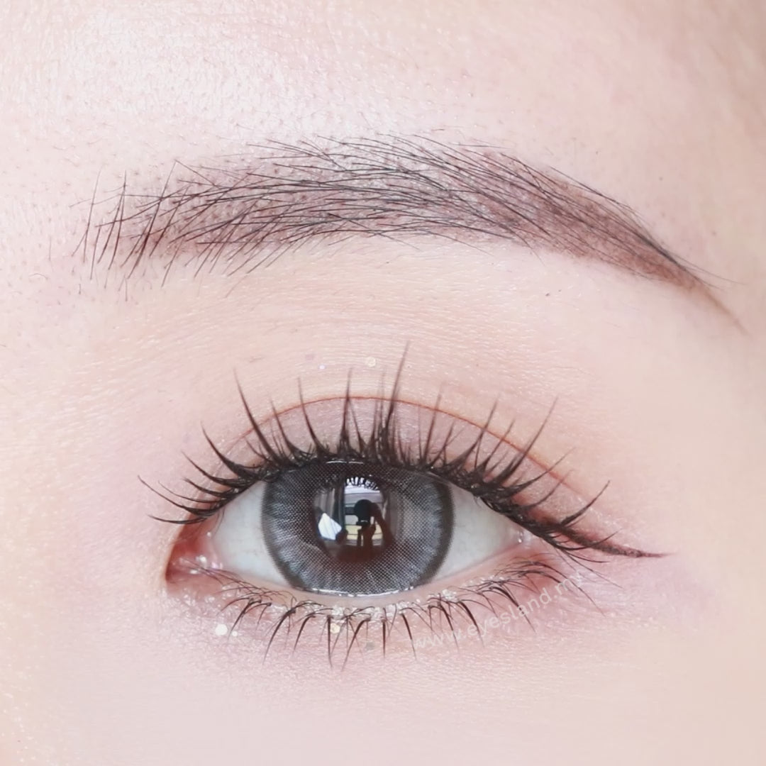 Oolong Tea Grey-Mi Tesoro Monthly Color Con 2pcs (Eff dia:15mm)